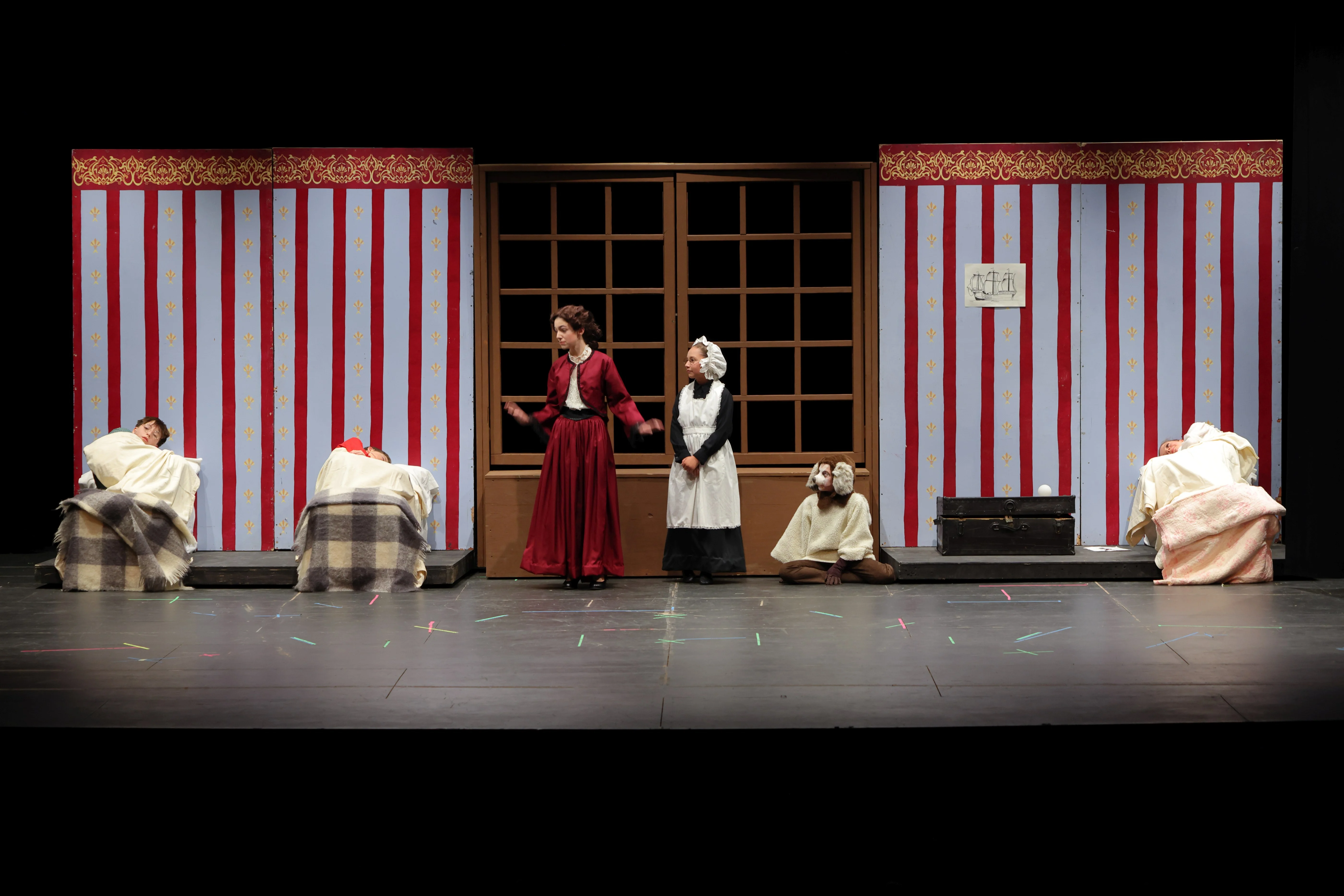 GB - Peter Pan production photo